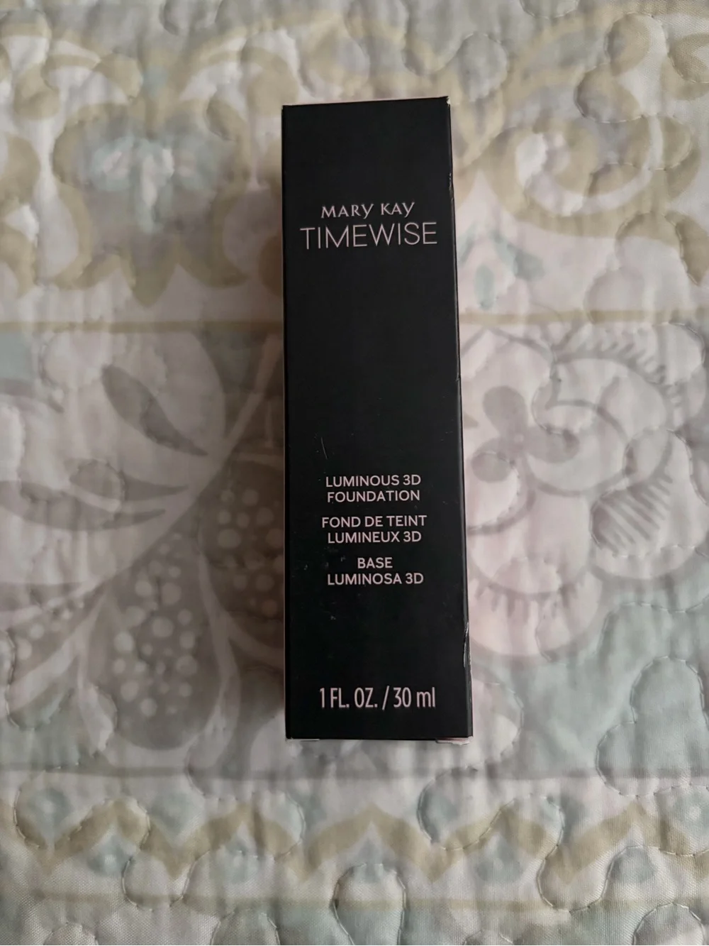 Mary Kay TimeWise Luminous 3D Foundation Beige W160